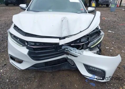 2021 Honda Insight Touring z USA, uszkodzony, nr VIN 19XZE4F91ME006392